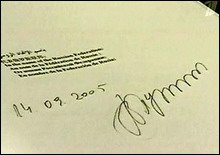 Графолог выявила в почерке Путина "синдром жертвы" - 20061117194847153_1