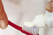 Зубная паста вредит здоровью?! - 20061222235827864_1