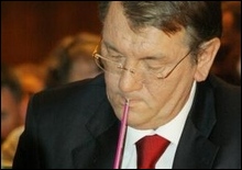 Политолог считает, что Ющенко не мог не подписать бюджет - 20061225194053595_1