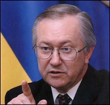 Министр Тарасюк подал в отставку! - 2007013023330250_1