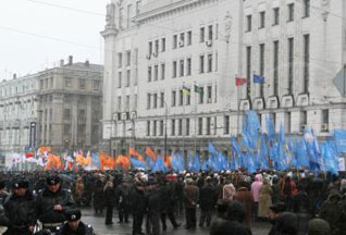 Харьков стал эпицентром политической борьбы (ВАЖНО) - 20070316192317814_1