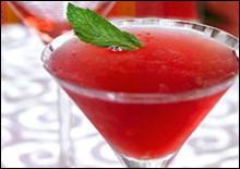 Фруктово-ягодные алкогольные коктейли полезны для здоровья - 20070423205302157_1