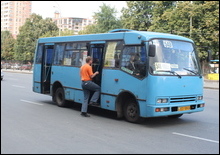 Киевские власти: Водители маршруток должны пройти экзамены - 2007120518240673_1