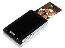 Компания Polaroid создала карманный принтер    - 20080123110917787_1