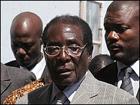  Мугабе "готов продолжать борьбу" - 20080403173254150_1