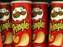 Прах создателя упаковки Pringles похоронили в банке из-под чипсов  - 20080603095155776_1