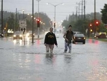 На США обрушились ураганы и наводнения: 8 человек погибли  - 20080609101326200_1