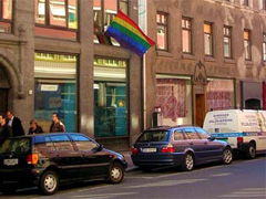 Парламент Норвегии узаконил гомосексуальные браки - 20080614001141645_1