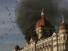 СМИ: В Мумбаи во время атаки террористов погиб сотрудник спецслужб США  - 20081127095632445_1