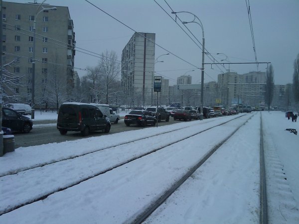 19 февраля 2009 года, пробка на улице Героев Днепра - probka-na-geroev-dnepra_6
