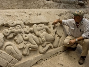 В канализации древнего города майя найдены изображения богов - v-kanalzacui-goroda-majanaydenu-izobraje_1