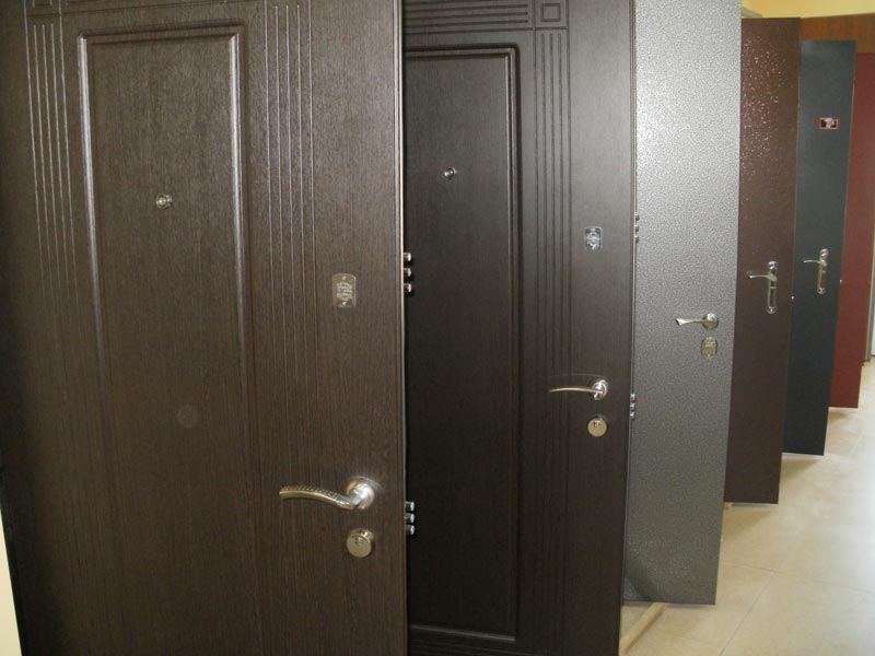 Входные металлические двери с шумоизоляцией - vhodnye-metallicheskie-dveri-s-shumoizoljatsiej_1