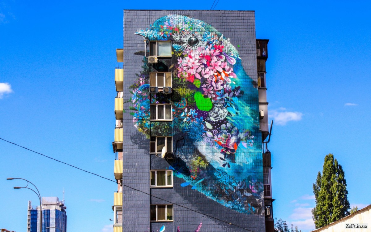 mural-na-bulvari-lesi-ukrayinki-5-kiyiv-1-1800×1125
