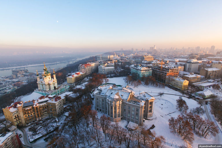 Зимний Киев с высоты птичьего полета - 591199-768x512