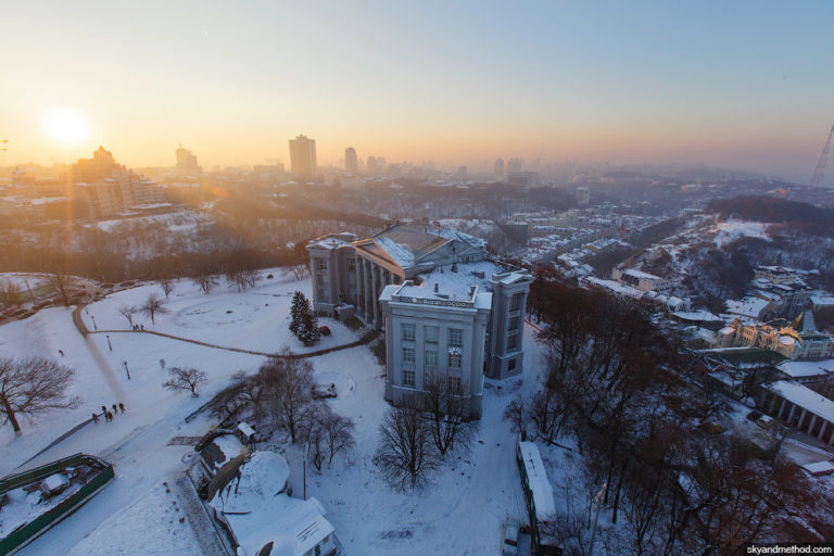 Зимний Киев с высоты птичьего полета - 623656-768x512